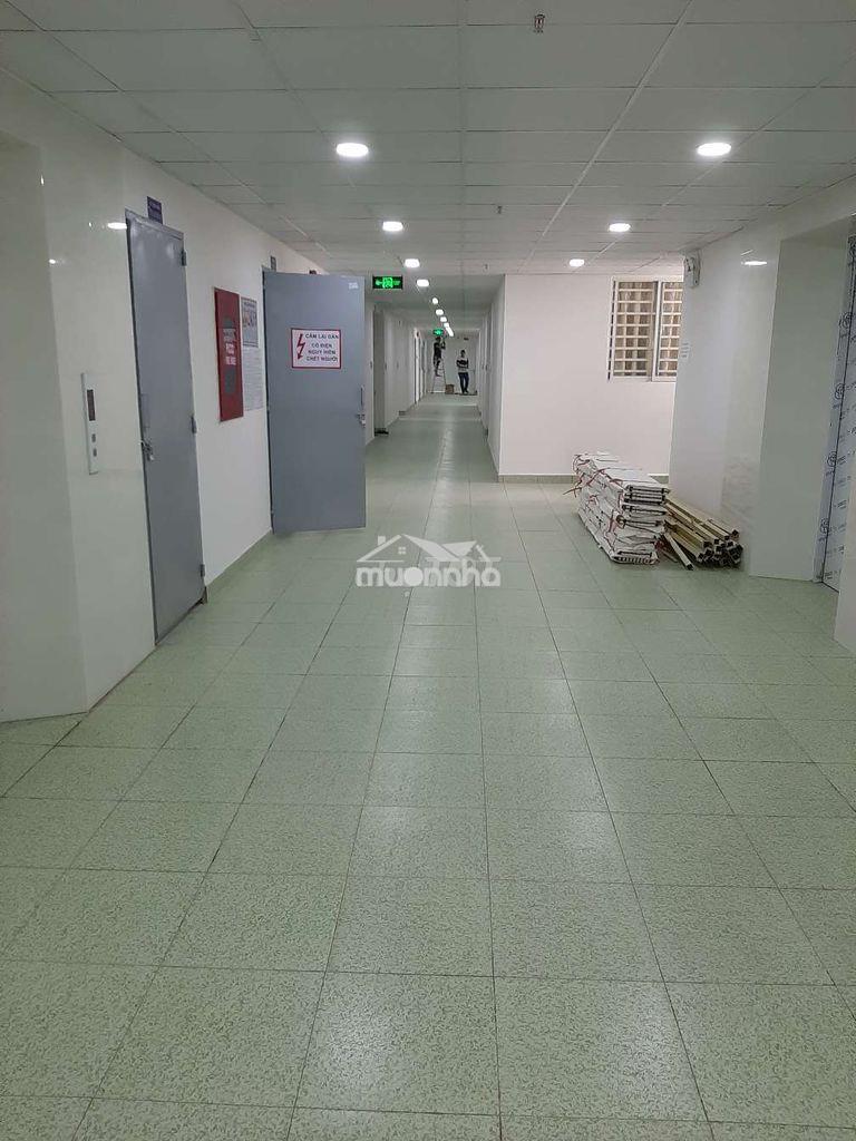 Bán gấp ch lầu 9 lê thành tân tạo 33.9m² full tiện ích, giá 700 triệu