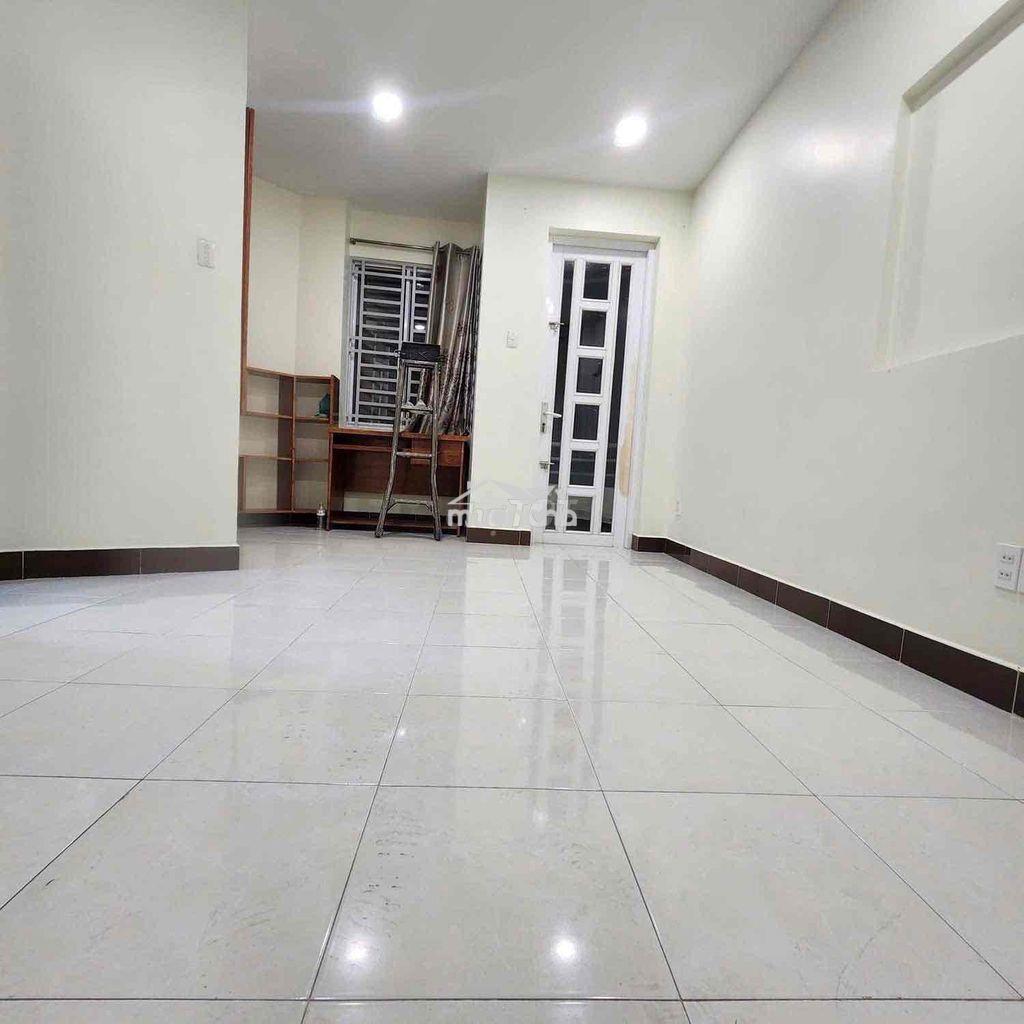 Cho thuê nc 3pn 3wc đường hoà hảo, q10 ( 1trệt 2lầu 1lửng ) - Ảnh 3
