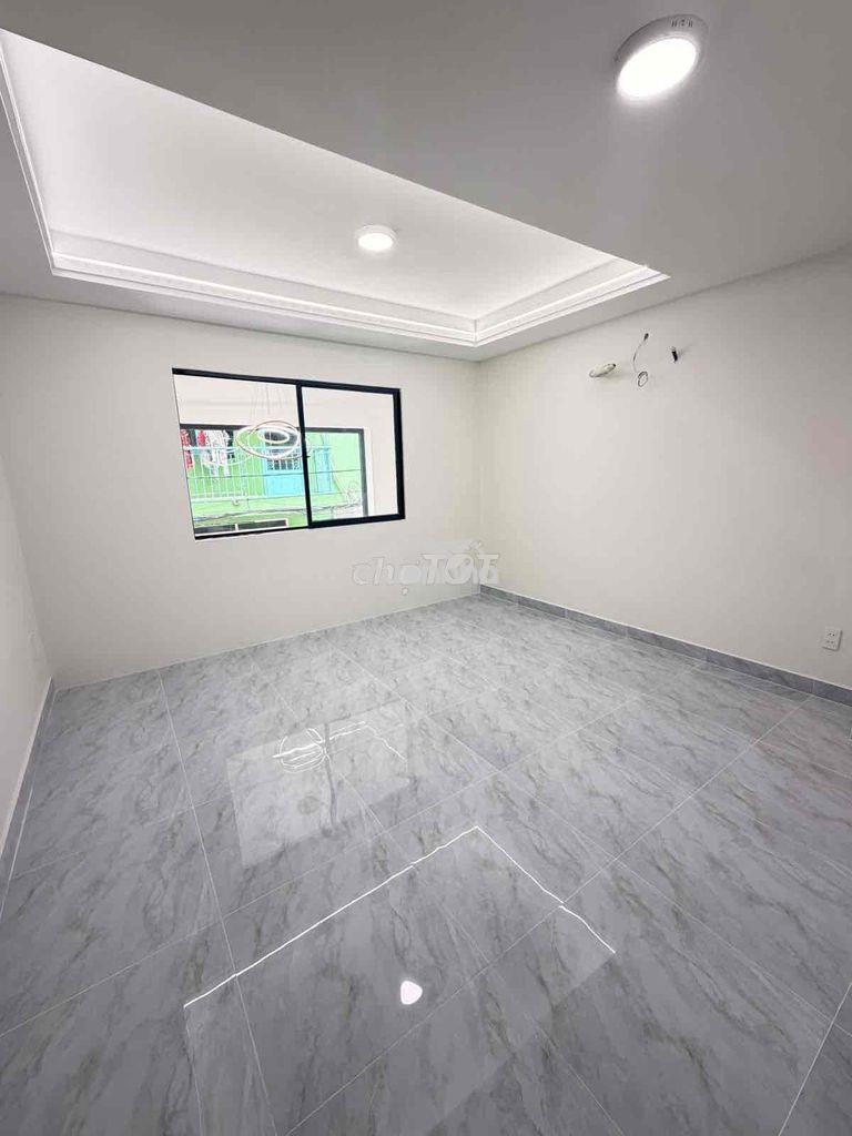 32m2(4x8), 5 tầng, hẻm xe hơi thông, lạc long quân q11, kế đầm sen - Ảnh 4