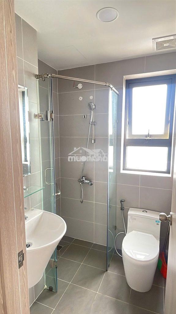 Cho thuê căn góc c/c lê trọng tấn - 2pn, view thoáng, giá chỉ 8 triệu - Ảnh 2