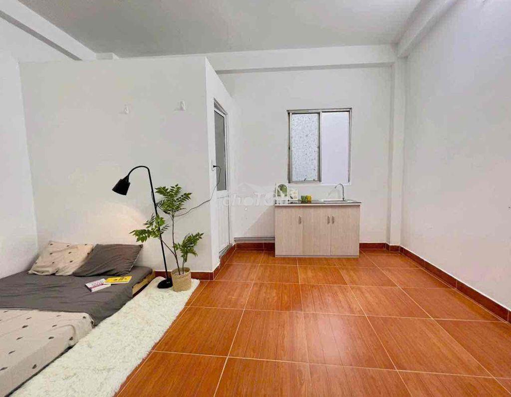Studio full nội thất cửa sổ trời - ngay trần văn đang - Ảnh 4