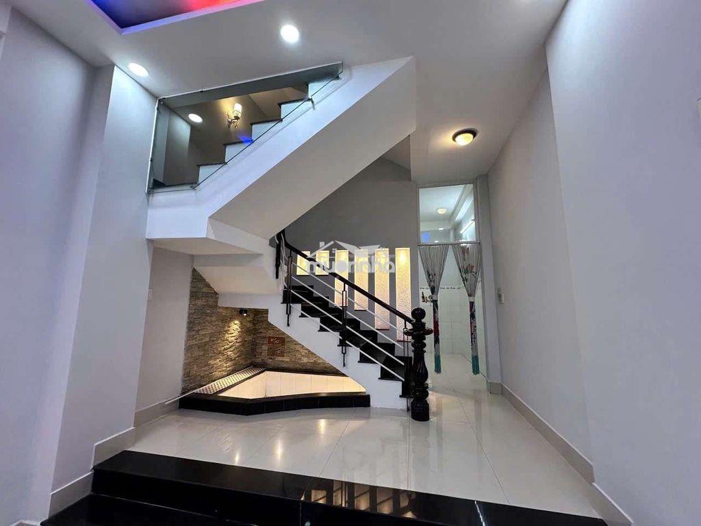 Cho thuê nguyên căn trống rộng, 3pn, hẻm xe hơi, gần mt đs 2 p16 gòvấp - Ảnh 2