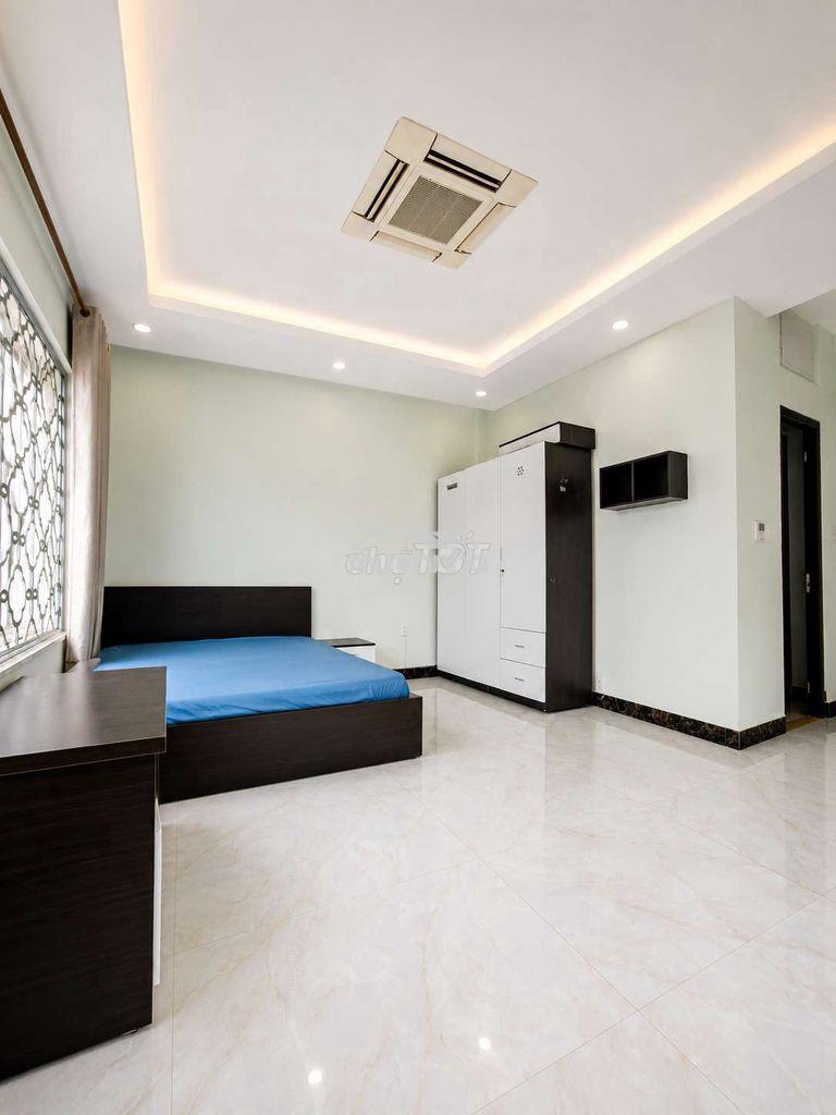 Phòng kế bên trường đh văn lang - Ảnh 2