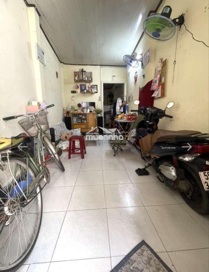 Chốt nhanh kẻo trễ hòa bình tân phú dt 34m2 giá thương lượng 2.6 t alo