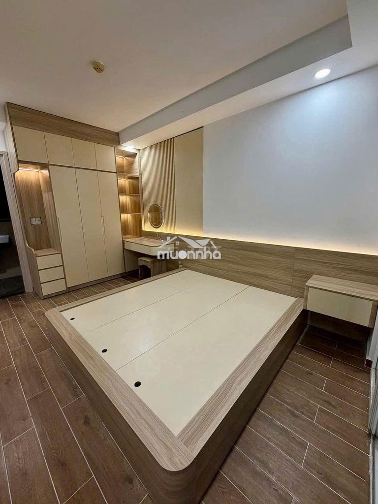 Chung cư 8x đầm sen có sổ hồng sẵn, 1 phòng ngủ cần bán đường tô hiệu