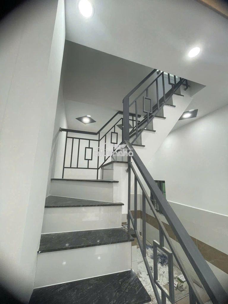 Chính chủ bán nhà 1 trệt 1 lầu hẻm ô tô– nhà bè - Ảnh 2