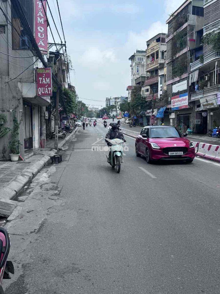Cho thuê nhà nguyên căn phố huế  trung tâm quận đầy đủ trang thiết bị. - Ảnh 2