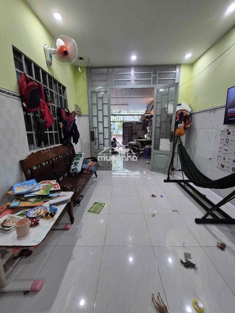 Nhà cấp 4 shr gác suốt - Ảnh 3