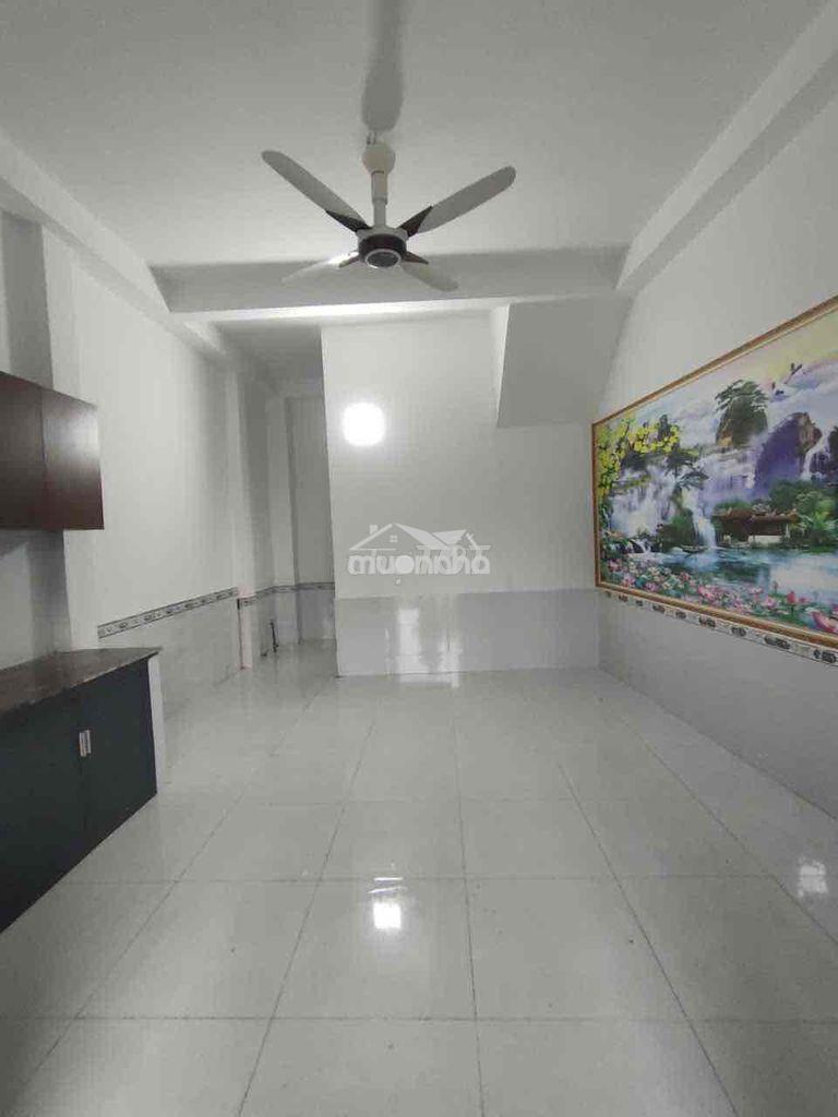 Can bán nhà sổ chung thuộc phường tân phước khánh 30.tân uyên - Ảnh 4