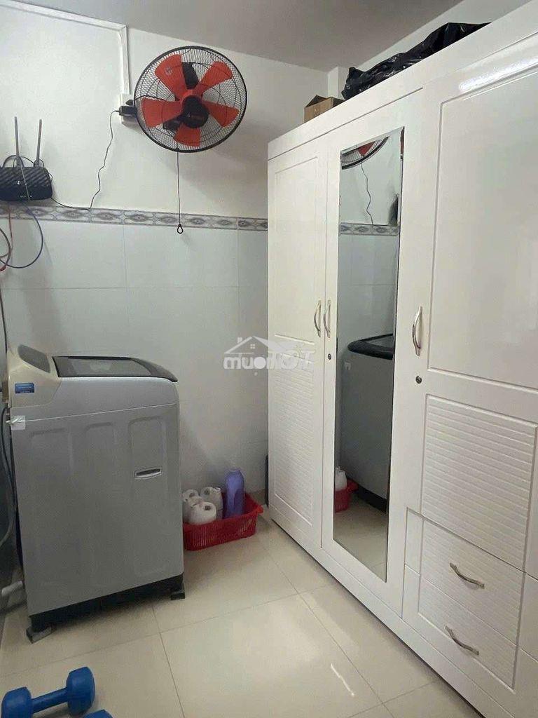 ♥️♥️ Bán nhà sau lưng căn mặt tiền đường huỳnh mẫn đạt p2q5
- Ảnh 2