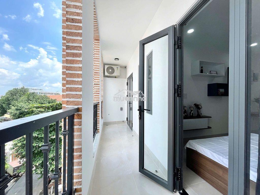 Căn hộ ban công full nội thất ngay trương văn bang thuận tiện qua sala - 3