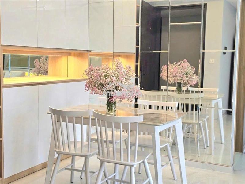 Bán hưng phúc premier-căn góc- 3 pn -giá 8,1 tỷ-có ô xe hơi tầng hâm