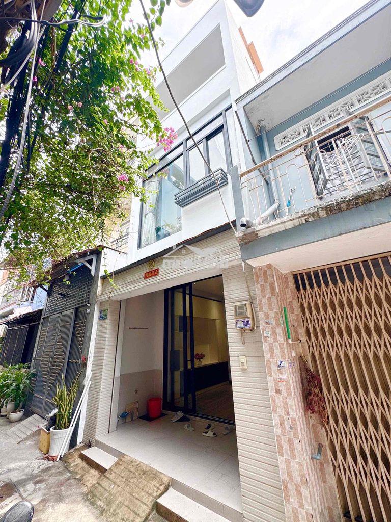 Nhà cách 3căn ra hxh 👉 đ/c : 449/ hương lộ 2 , bình trị đông 👉 d/t :
