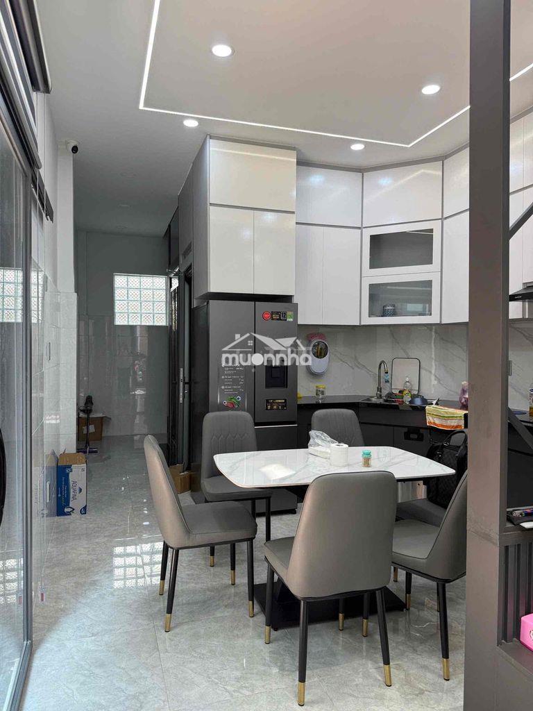 Cho thuê nhà đẹp 1 trệt 2 lầu trần huy liệu - pn