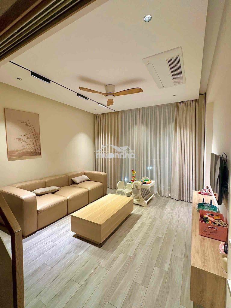 Nhà 3 tầng full nội thất cao cấp sân đậu xe hơi hẻm 175 tăng nhơn phú - Ảnh 3