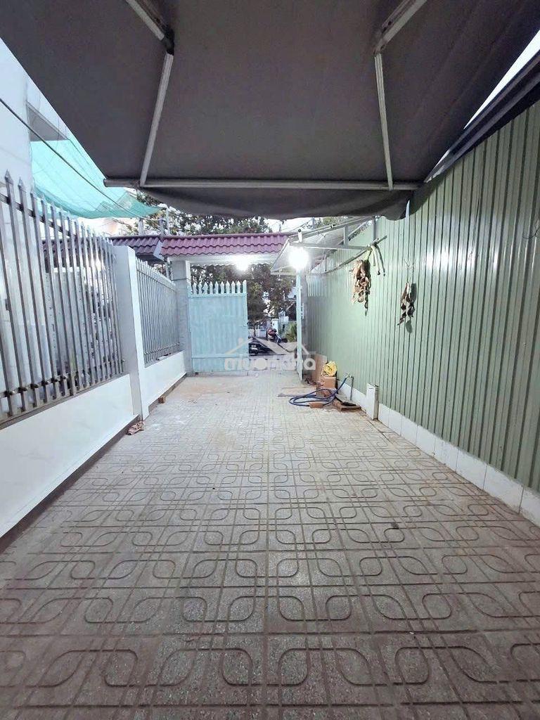Nhà nguyên căn hẻm xe hơi 7 triệu 4 pn 3 tầng - Ảnh 2