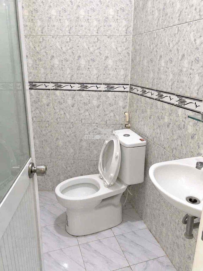 ⛔️(12tr)cho thuê nhà nguyên căn 3 tầng - hẻm xe tải - lã xuân oai⛔️ - Ảnh 4