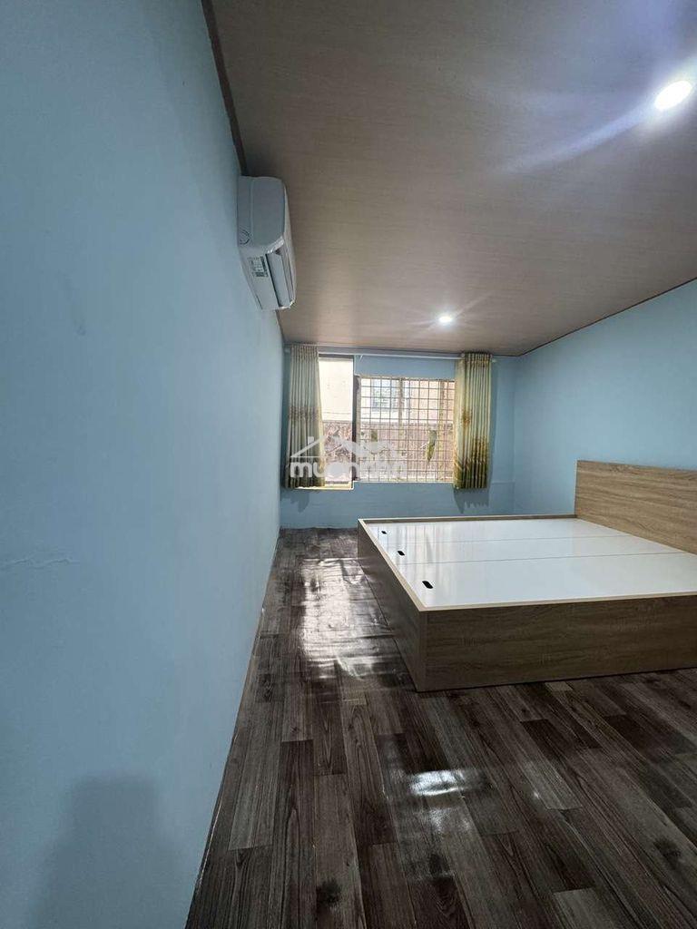Chi thuê phòng 30 m2, 7 triệu / tháng  - 2