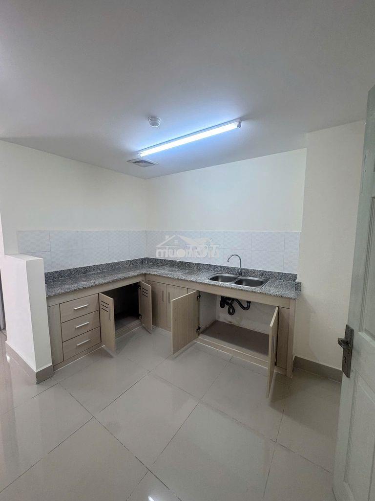 Cc 1050 phan chu trinh.căn hộ penthouse 61,5m2. 2 pn.view công viên - Ảnh 2