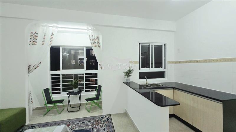 Bán căn 2pn có ban công tại ehome 3 chỉ 2,25 tỷ, đầy đủ nội thất, hcm