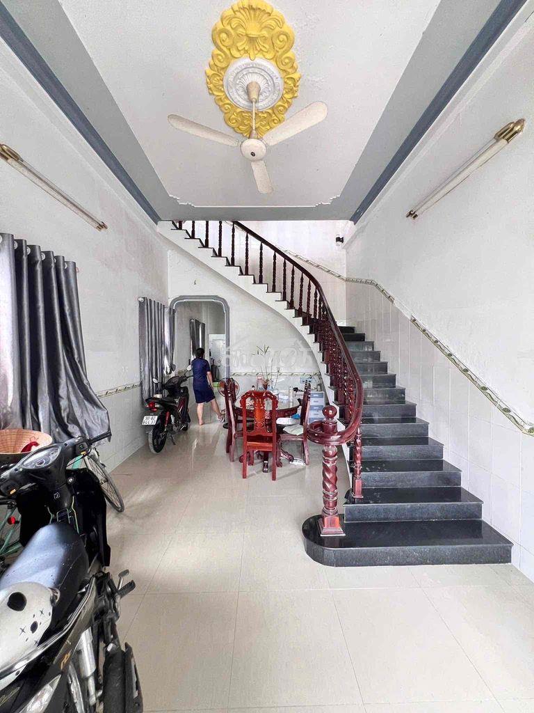 Mặt tiền đường lò mổ dẫn đến trần nam phú - Ảnh 2