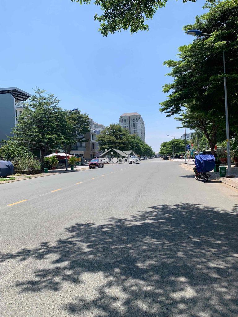 Đất thuộc kdc gia hòa, phước long b, tp. thủ đức.dt: 200m2/17 tỷ