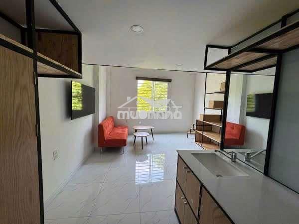 Siêu phẩm nhà mới xây đi bộ qua đh văn lang - Ảnh 3