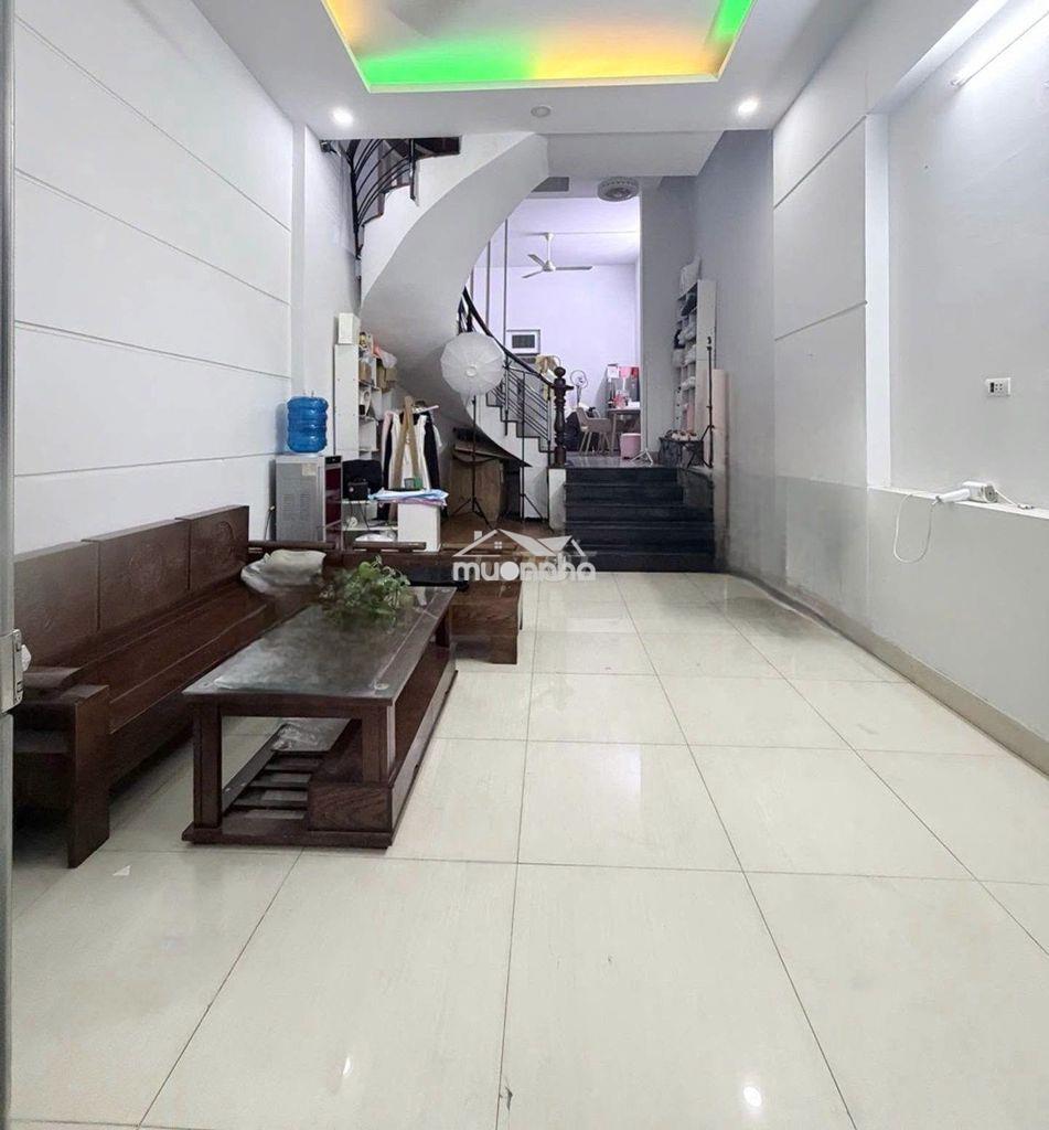Nhà hẻm thông xe hơi thoại ngọc hầu dt: 4x14m2 2 tầng 3pn giá 5.5 tỷ - Ảnh 3