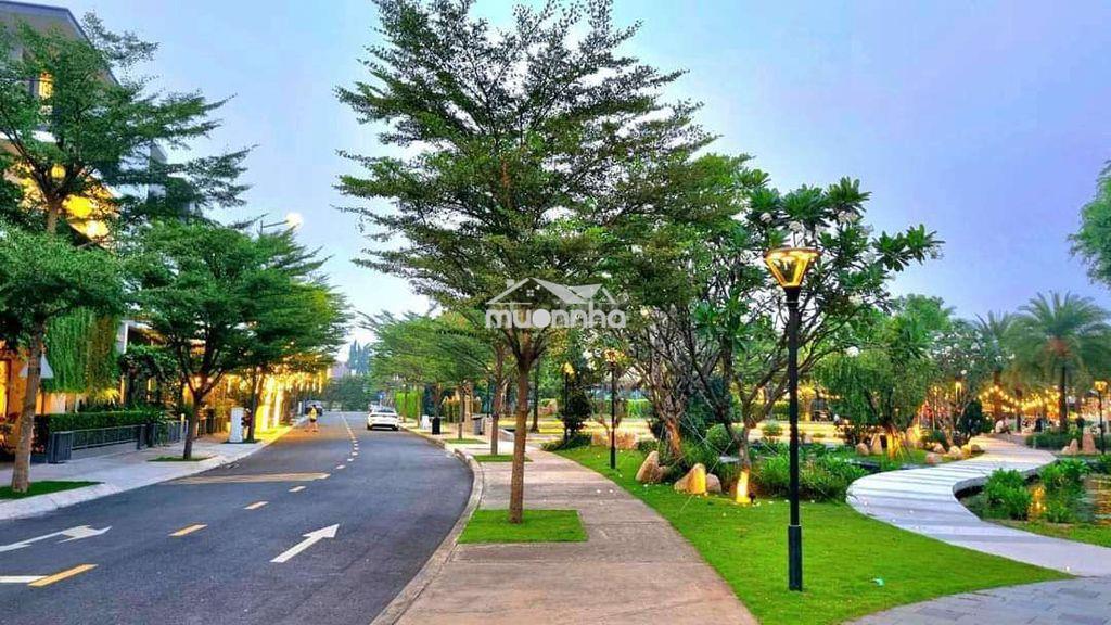 Nhà phố the standard ( 2 suất nội bộ cdt ) - Ảnh 2