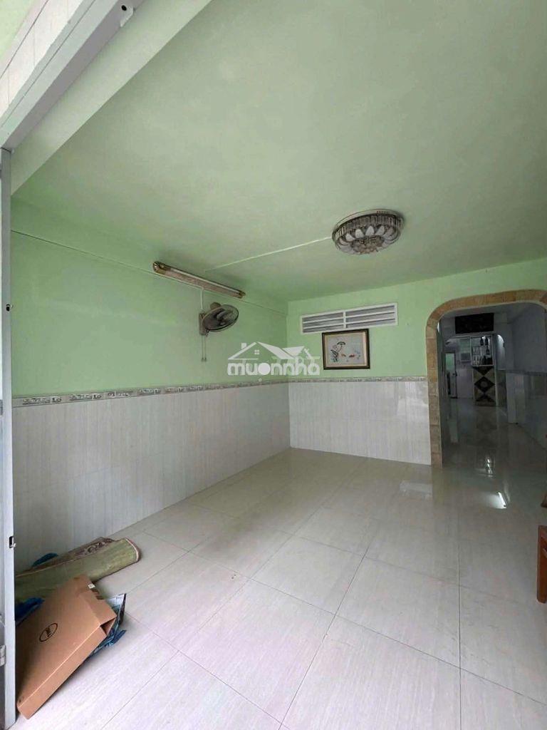 Cho thuê nhà rộng rãi hẻm 123 trần hưng đạo  - Ảnh 3