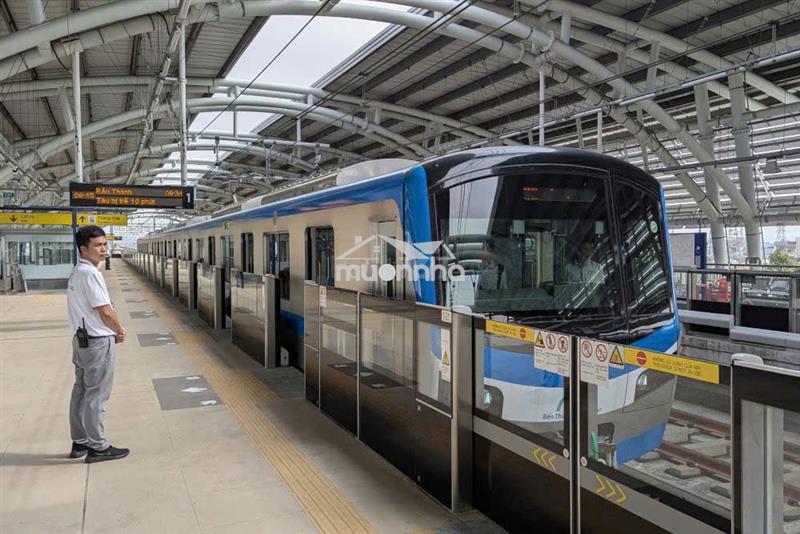 Cạnh gas metro suối tiên-2pn2wc-6tr