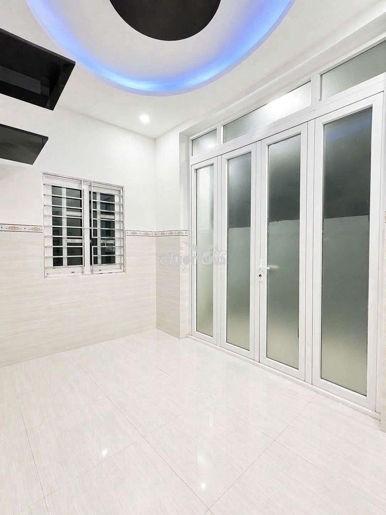 Nhà mới đẹp, hẻm tải 1t2l 4pn ngay phạm văn đồng - Ảnh 2
