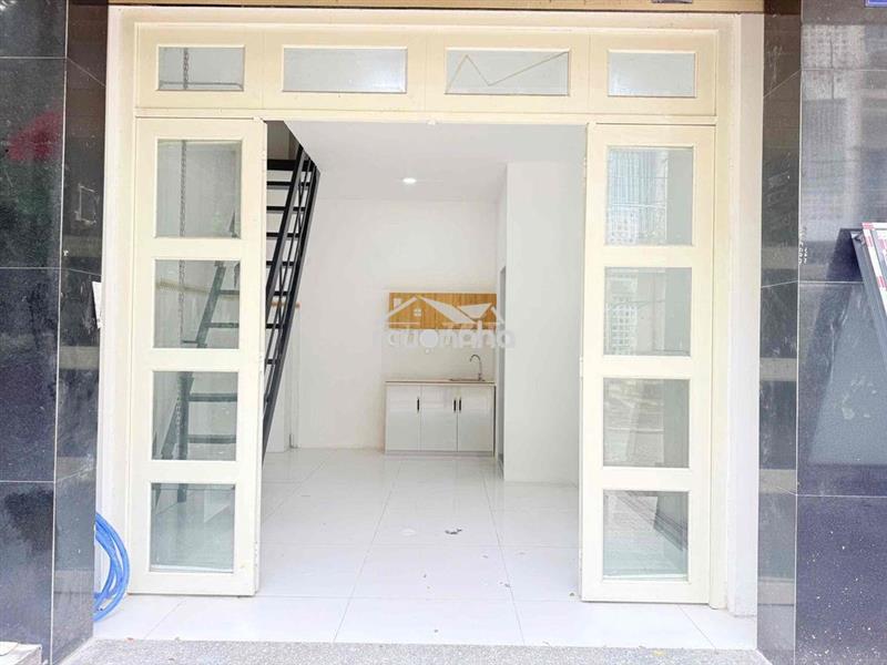Nhà nguyên căn kiot 1 trệt 1 lầu giá rẻ ngay ql22 gần đại học huflit