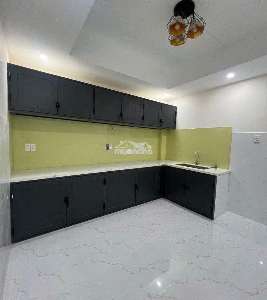 🚛 Cho thuê nhà hẻm lớn_phổ quang_8x18m_trệt 2 lầu sân thượng. - Ảnh 2