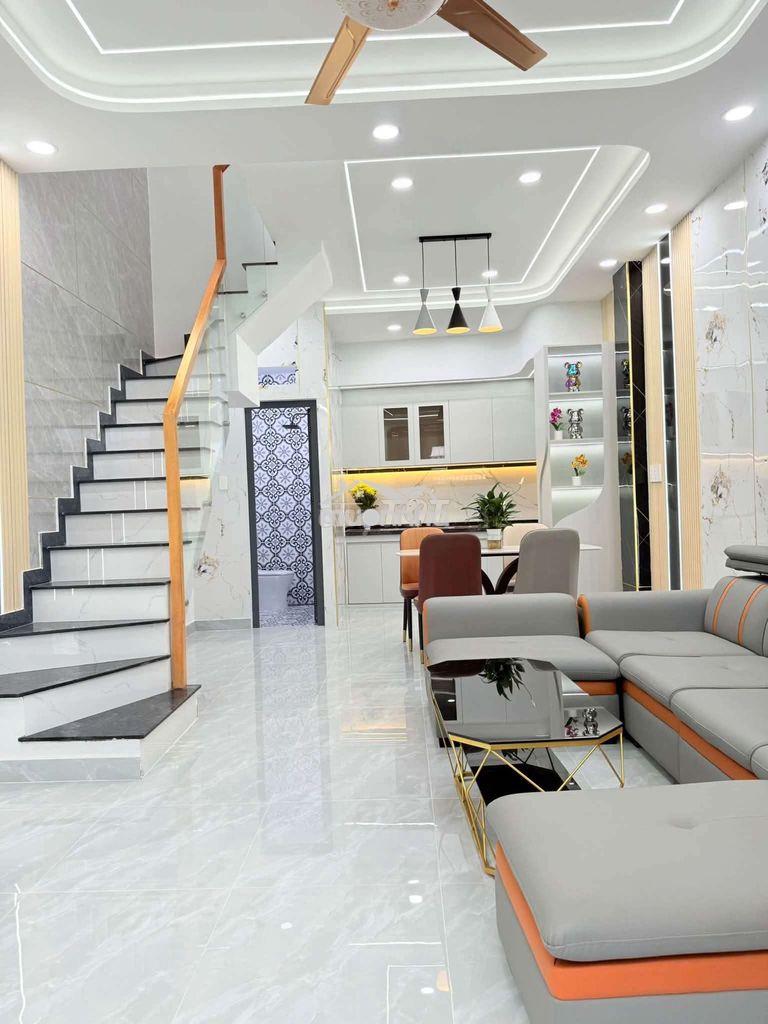 Nhà mới đẹp, (4x 9), 1lầu, 2pn, 2 wc, thới tam thôn 9, hóc môn - Ảnh 2