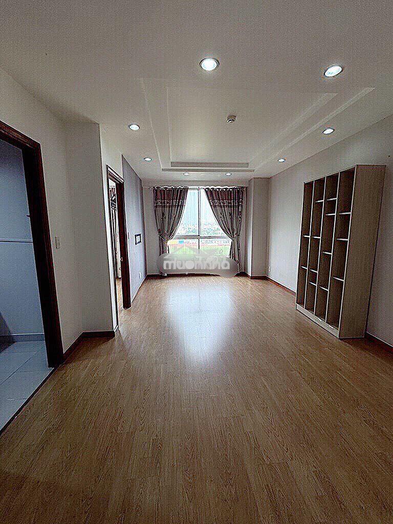 Chung cư 51 p5q8 2pn 71m2 view sân vận động cạnh tttm central premium - Ảnh 3