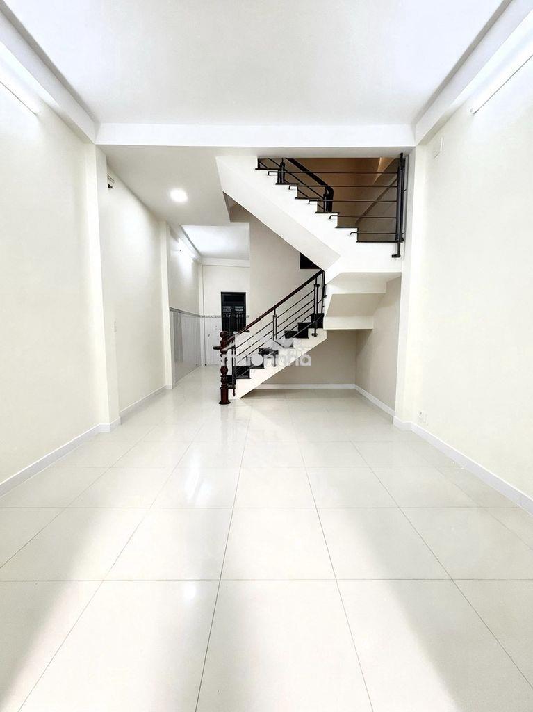 Nhà mới 3 tầng lạc long quân, 4x14m, hxh thông, 2 mặt tiền, giá 7.4 tỷ - Ảnh 3