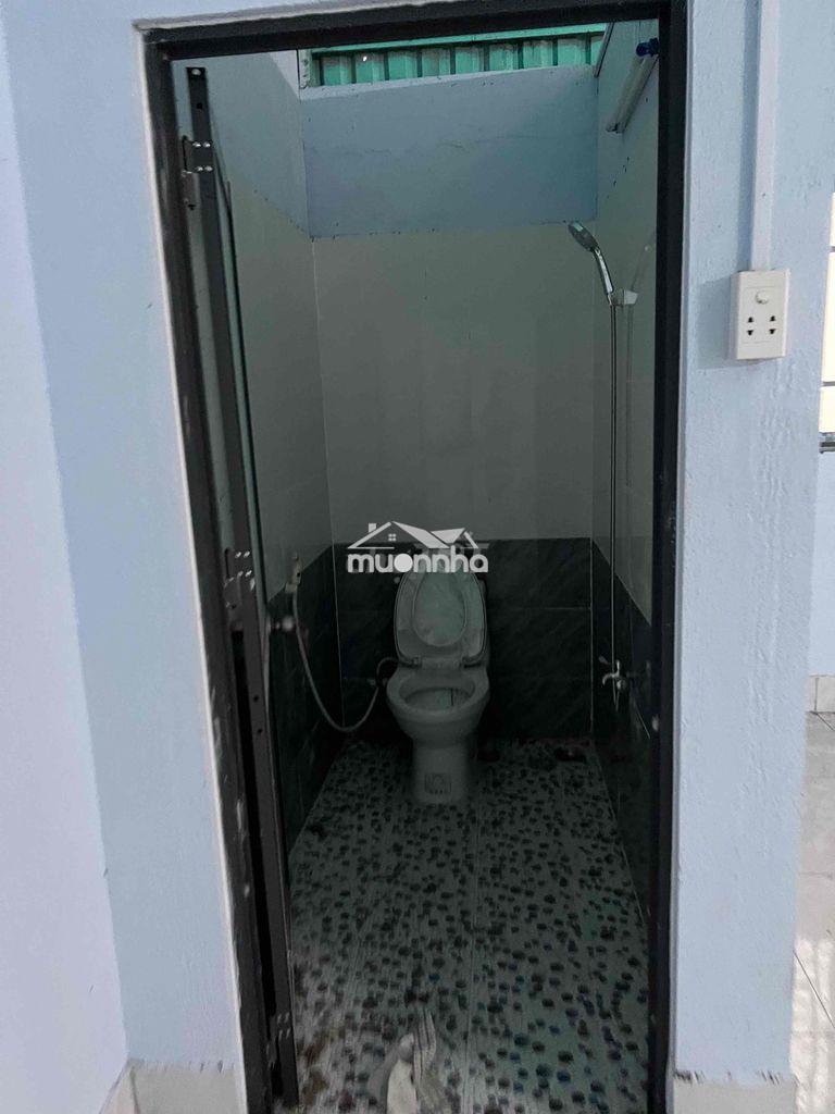 Kho xưởngs 200m vuông giá 15tr còn thương lượng - 3