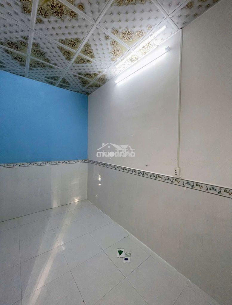 Bán lỗ nhà hóc môn giá 400 triệu giáp tân phú gần chợ bà điểm - Ảnh 3
