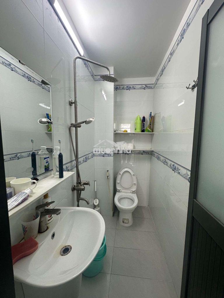 Nhà 2 tầng nở hậu - 50m² hxh - phạm văn chiêu - nhỉnh 5 tỷ  - Ảnh 4