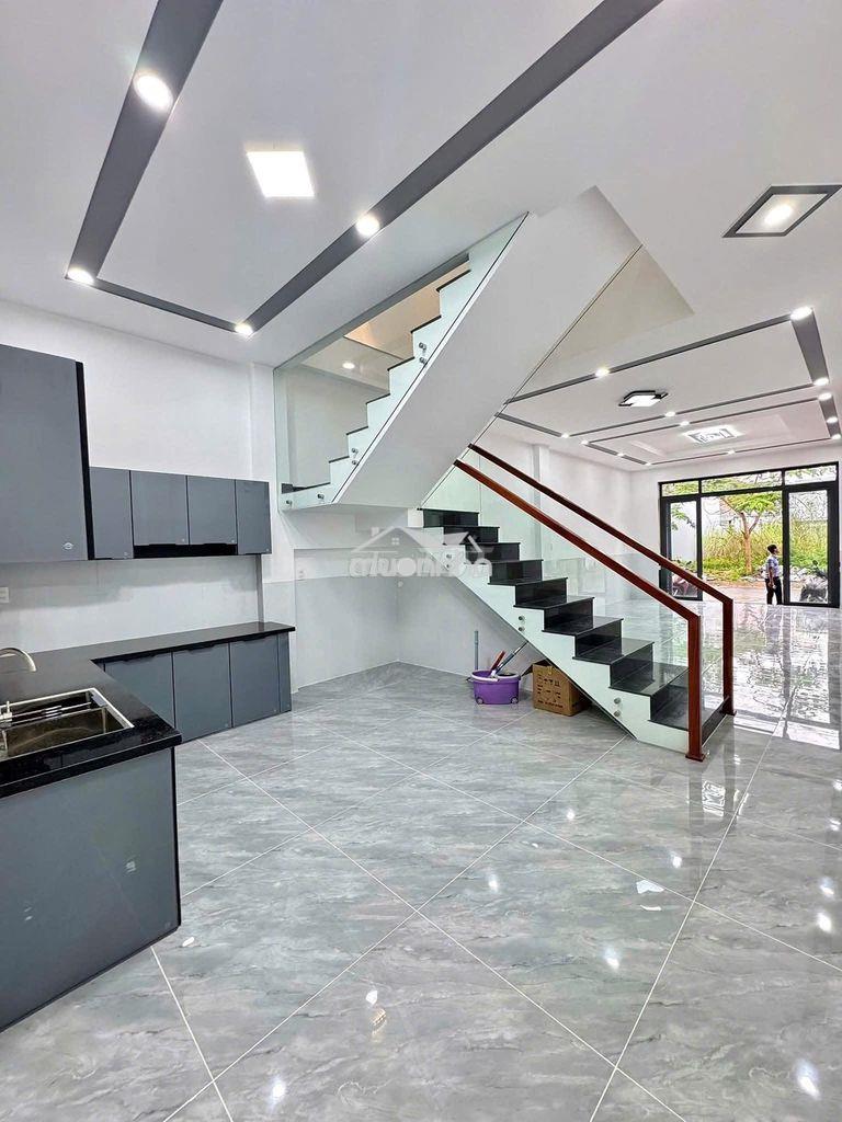 Ngộp nhà ngay cụm cn uyên hưng chỉ 1ty8 thương lượng - Ảnh 3