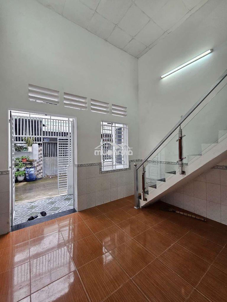 Nhà cấp 4 gác đúc ngay ngã tư miếu ông cù chỉ 870 triệu 45m2 - Ảnh 3