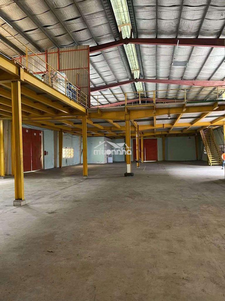 Xưởng 1300m² giá 140tr ngoài kcn tân tạo bình tân tp hcm - Ảnh 2