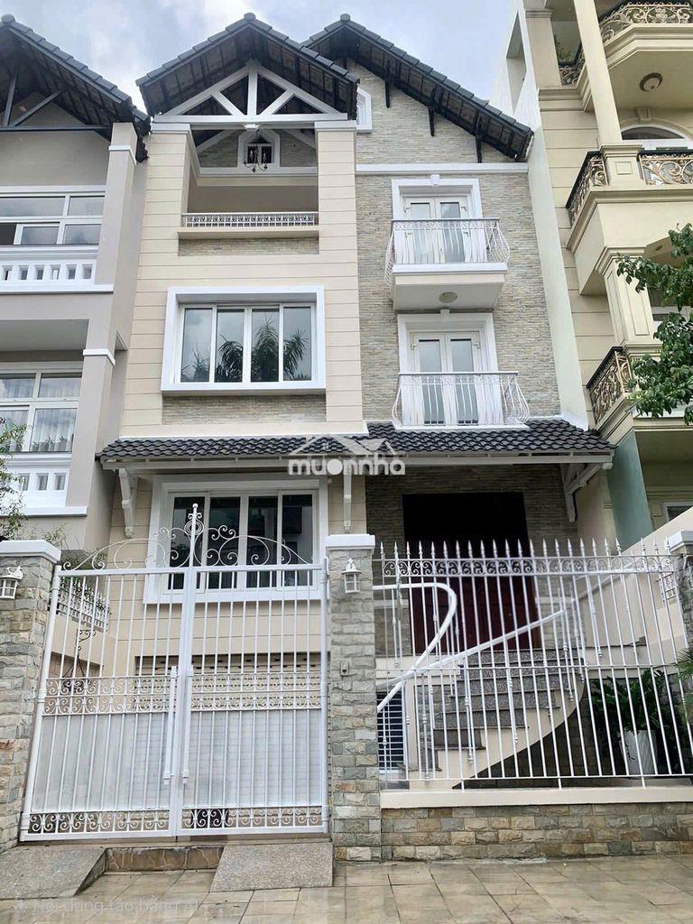 Nhà đường cộng hòa diện tích: 7x20m hầm trệt 3 lầu, có thang máy