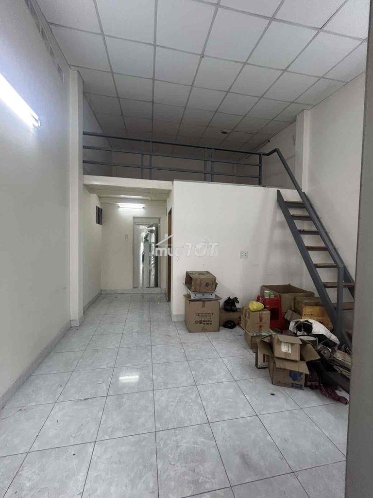 Hẻm 1/ xe hơi đường chợ lớn, 3pn 2wc ngay công viên 5.2 tỷ - Ảnh 2