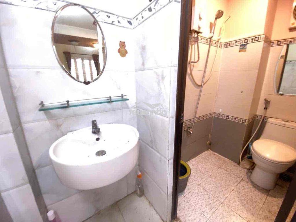 Hẻm lớn nguyễn thị huỳnh phú nhuận 4 tầng 4pn chỉ 14.5 triệu - Ảnh 3