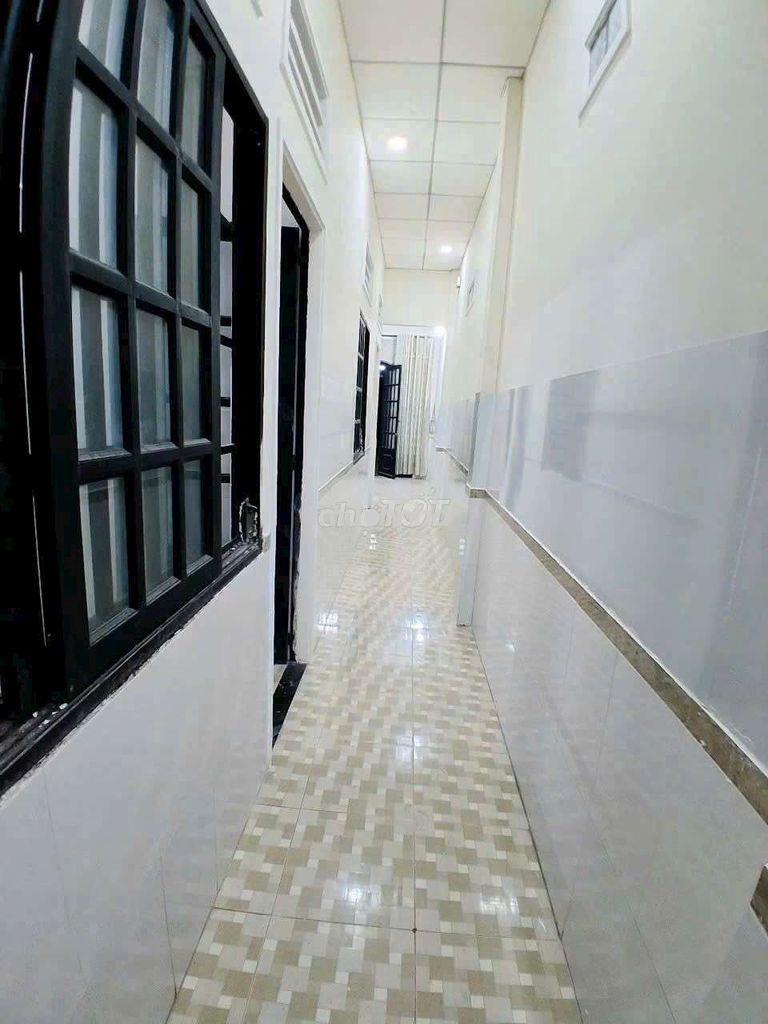 4x20 sân ô tô 2pn hẻm 8m mới sơn sửa gần chợ ba bầu - Ảnh 3