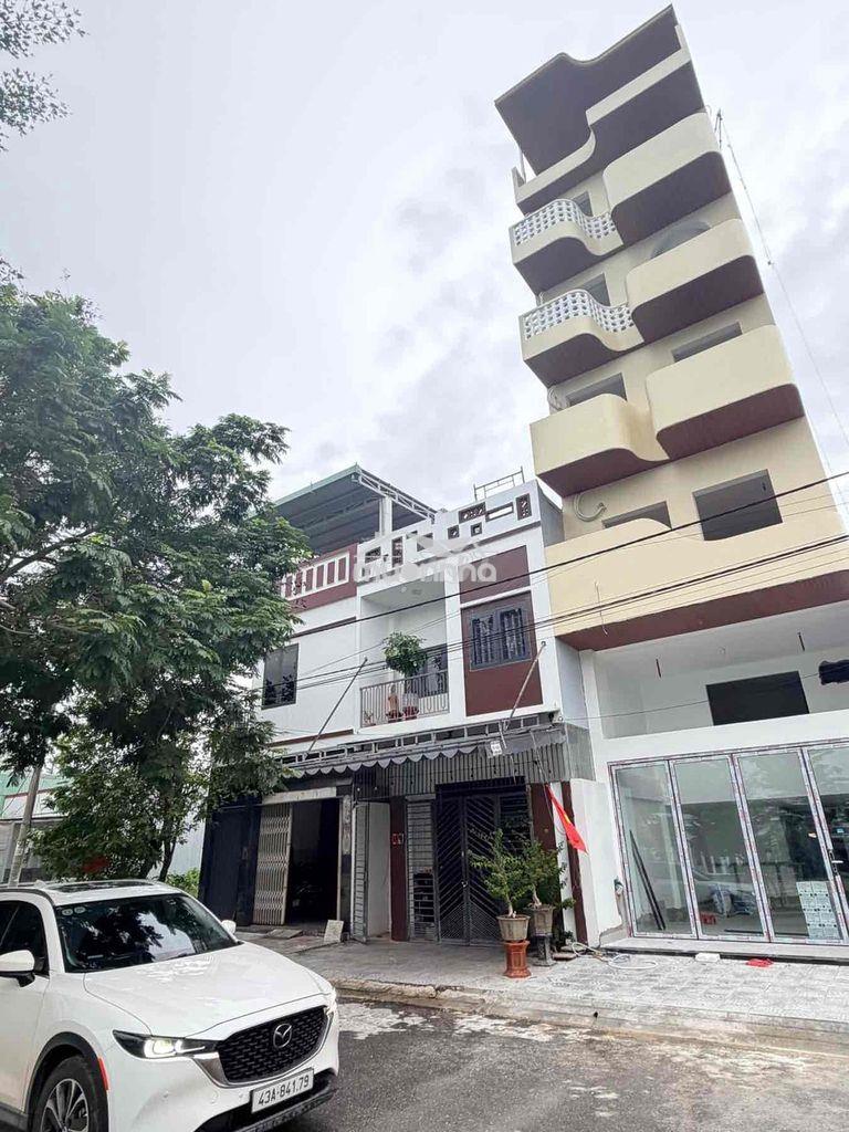 Nhà 2 tầng view công viên đẹp giá đầu tư ạ