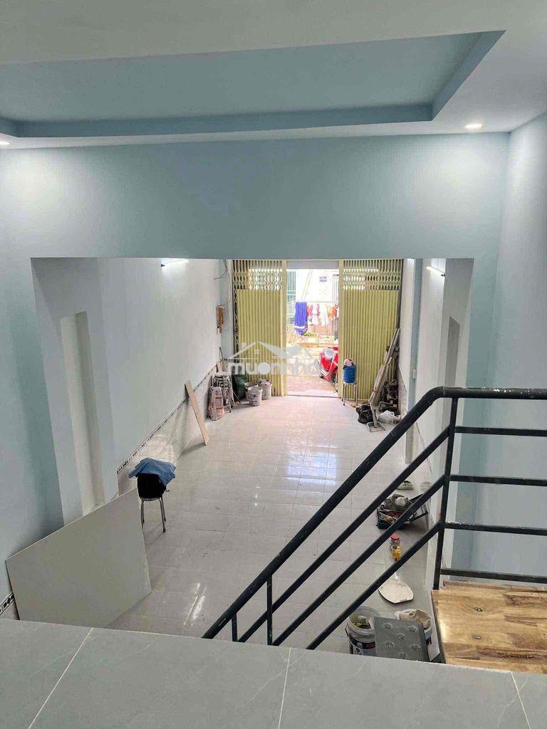 Cho thuê nhà mới tinh có 3p ngủ ngay trung tâm ngã 5 rộng rãi làm nghề - Ảnh 2