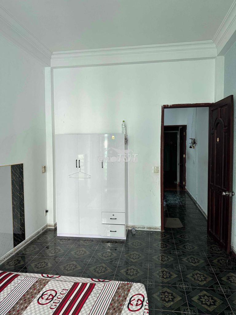 Cho nữ thuê phòng có ban công kế bên cv lê thị riêng - Ảnh 2